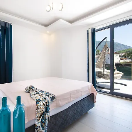 Hisar Celebrity E Villa