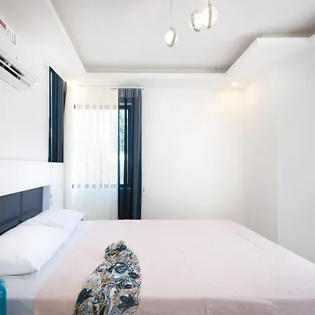 Hisar Celebrity E Villa