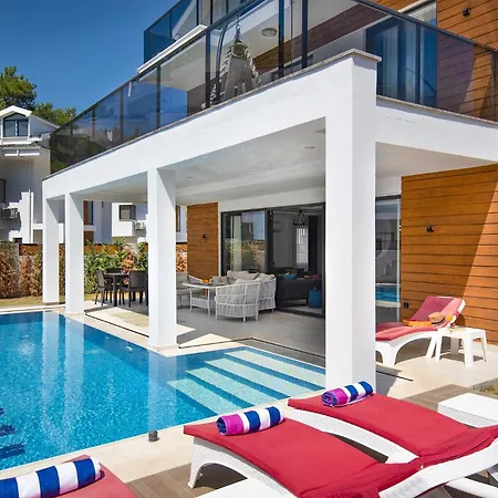 Hisar Celebrity E Fethiye