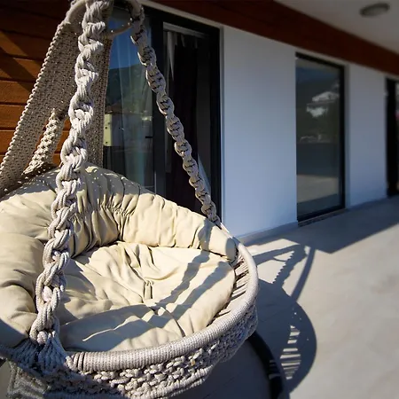 Hisar Celebrity E Вилла