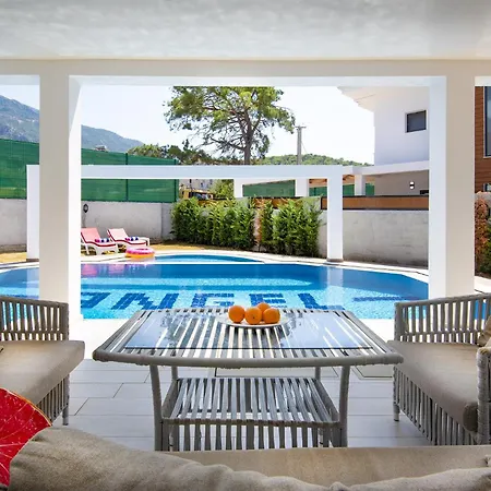 Hisar Celebrity E * Фетхие